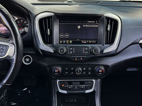 Used 2022 GMC Terrain SLT image 20