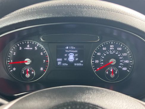 Used 2020 Kia Sorento FWD V6 image 23