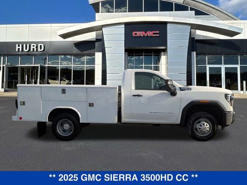 New 2025 GMC Sierra 3500 Pro w/ Convenience Package image 3