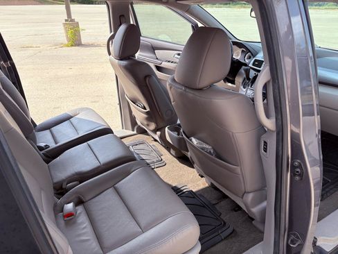 Used 2014 Honda Odyssey EX-L image 28