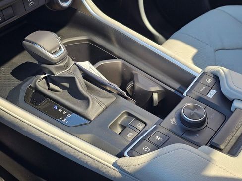 New 2026 Toyota Grand Highlander AWD image 36