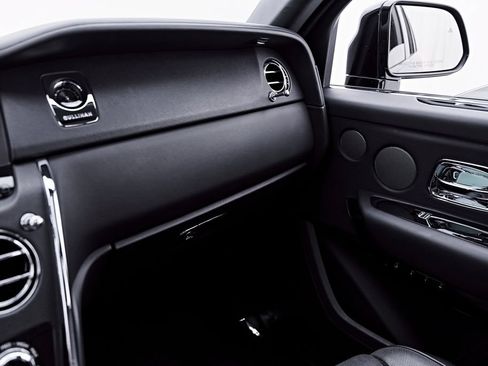 Used 2020 Rolls-Royce Cullinan AWD/4WD image 80