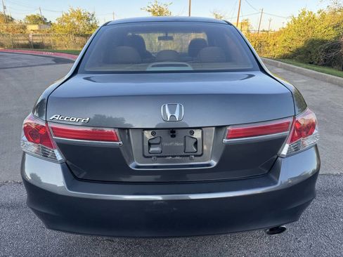 Used 2011 Honda Accord LX-P image 5