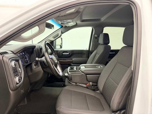 Used 2023 GMC Sierra 3500 SLE w/ SLE Convenience Package image 18