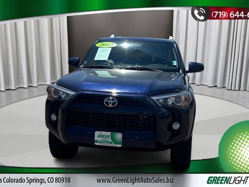 Used 2017 Toyota 4Runner SR5 AWD/4WD image 8