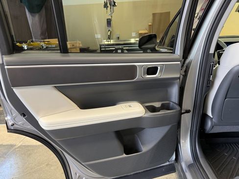 Used 2025 Hyundai Santa Fe SEL FWD image 31