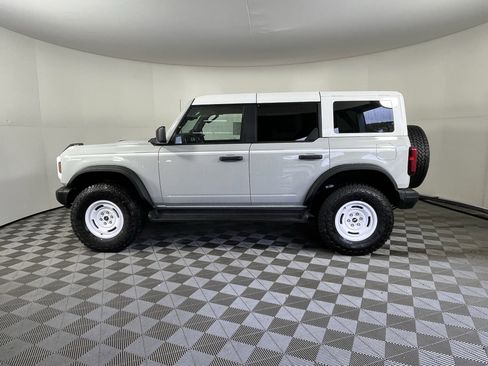 New 2026 Ford Bronco Heritage Edition AWD/4WD image 2