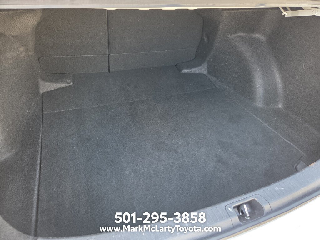 Used 2024 Toyota Corolla LE FWD image 13