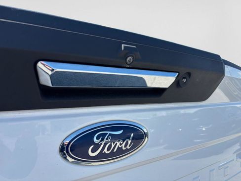 Used 2020 Ford F250 Lariat w/ Lariat Value Package AWD/4WD image 58
