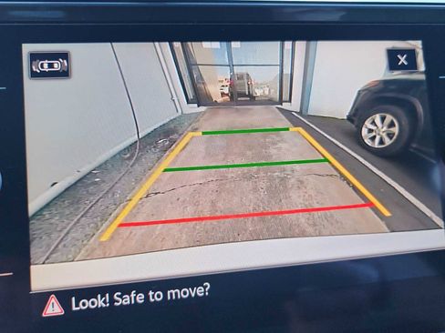 Used 2021 Volkswagen Tiguan SE R-Line w/ 3rd Row Seat Package image 18