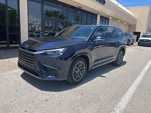 Used 2025 Lexus TX 350 AWD w/ Technology Package image 25