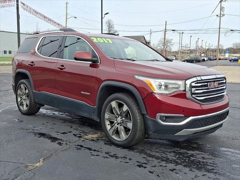 Used 2017 GMC Acadia SLT image 1