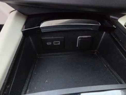 Used 2021 Buick Envision Essence image 28