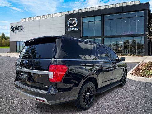 Used 2024 Ford Expedition Max XLT RWD image 3