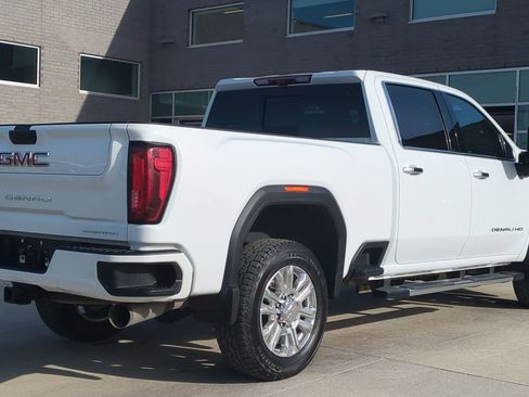 Used 2022 GMC Sierra 2500 Denali w/ Denali Ultimate Package image 7