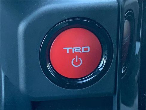 New 2026 Toyota Tacoma TRD Off-Road AWD/4WD image 15