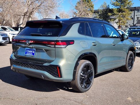 New 2026 Volkswagen Tiguan SE R-Line image 3