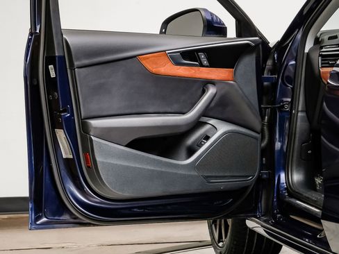 Used 2022 Audi A4 2.0T Premium image 45