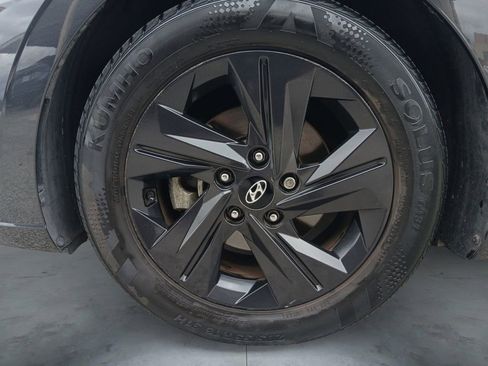 Used 2021 Hyundai Elantra SEL w/ Convenience Package FWD image 14