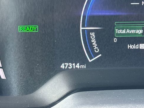 Used 2024 Toyota Corolla Cross XSE w/ Convenience Package image 4