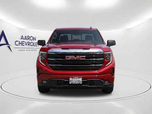 Used 2023 GMC Sierra 1500 Elevation RWD image 2