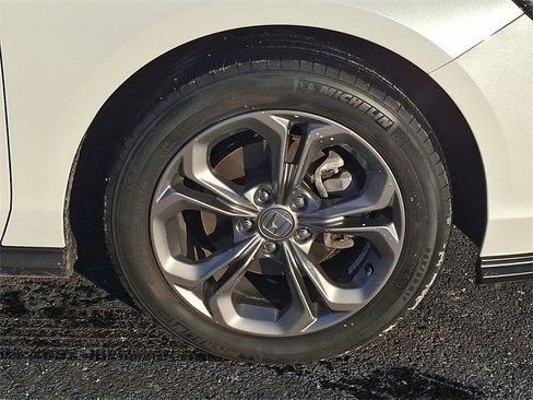 Used 2023 Honda Accord EX image 8