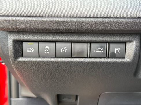 Used 2026 Toyota Camry LE image 25