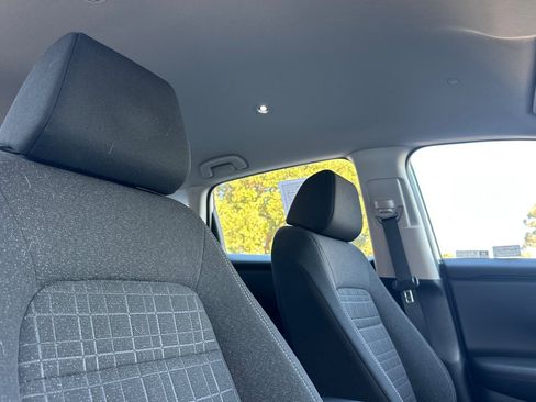 Certified 2023 Honda HR-V LX image 19