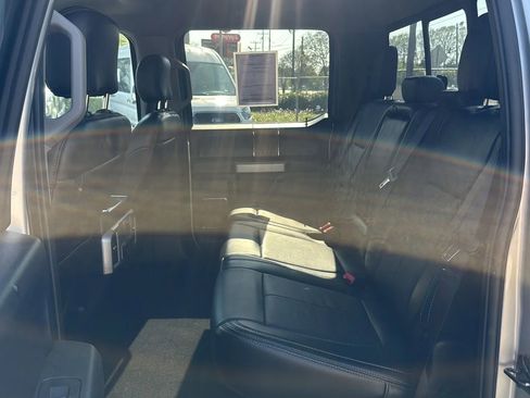 Used 2019 Ford F150 Lariat image 10