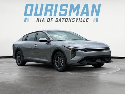 New 2025 Kia K4 LXS
