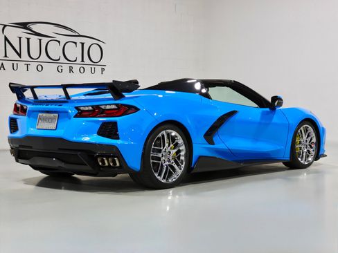 Used 2022 Chevrolet Corvette Stingray Convertible w/ 1LT RWD image 13