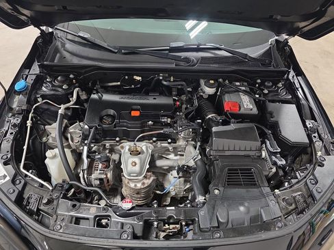 Used 2023 Honda Civic Sport image 32