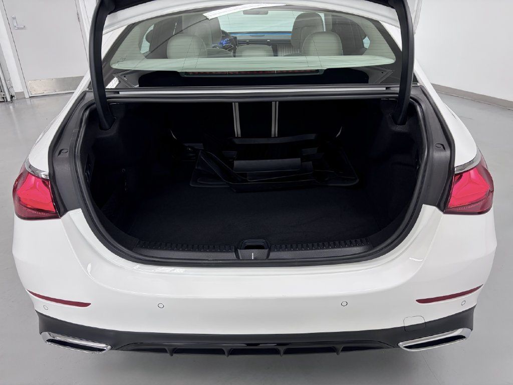 Certified 2026 Mercedes-Benz E 350 4MATIC Sedan image 25