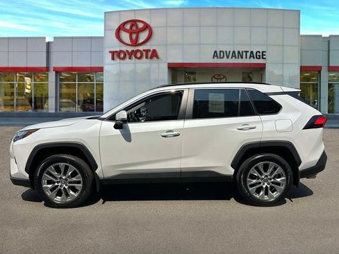 Used 2023 Toyota RAV4 XLE Premium AWD/4WD image 8