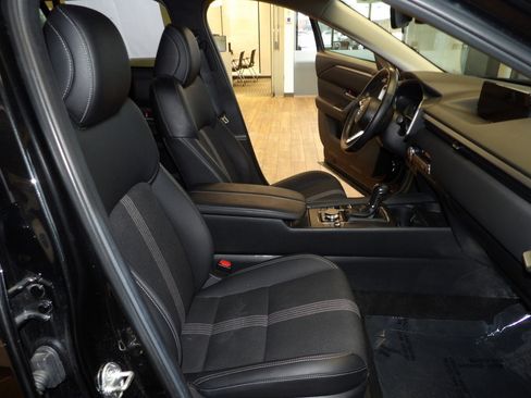 Certified 2025 MAZDA CX-50 AWD 2.5 S w/ Preferred Package image 14