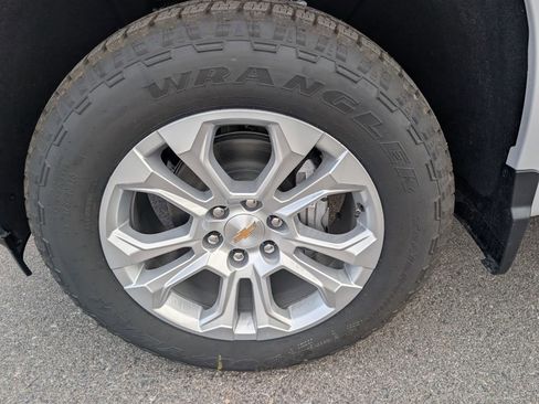 New 2026 Chevrolet Silverado 1500 LTZ w/ Technology Package image 24