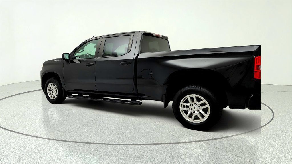 Used 2022 Chevrolet Silverado 1500 RST AWD/4WD image 7