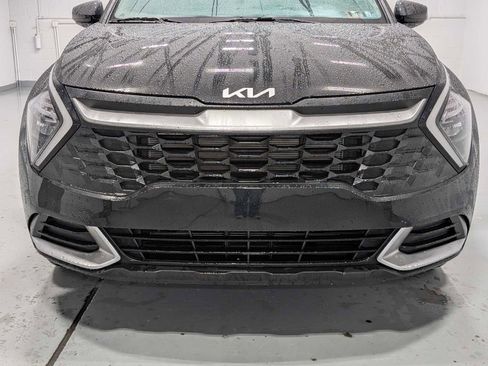 Certified 2023 Kia Sportage LX image 2