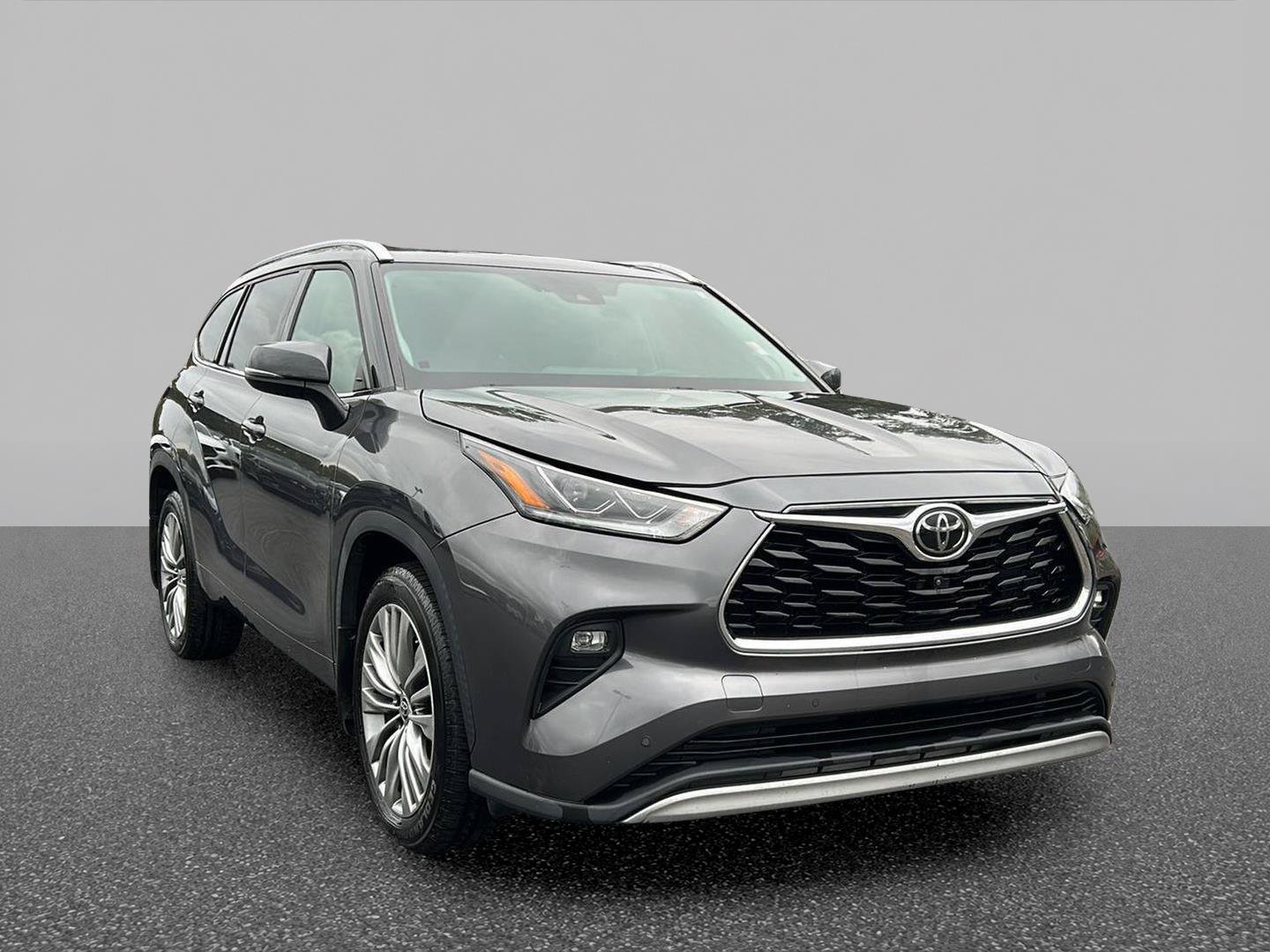Used 2021 Toyota Highlander Platinum AWD/4WD image 12