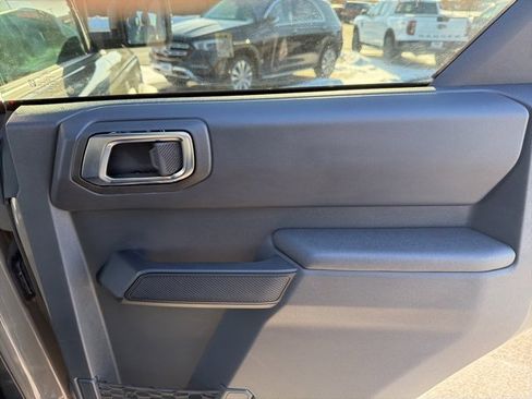 Used 2025 Ford Bronco Big Bend image 34