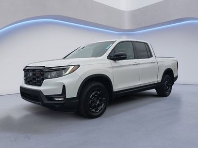 New 2025 Honda Ridgeline TrailSport+