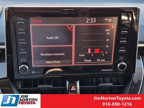 Used 2021 Toyota Corolla LE image 19