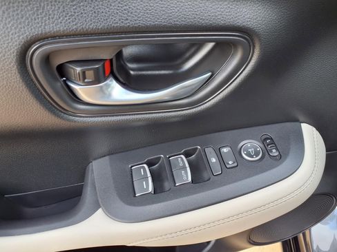 Used 2026 Honda HR-V EX-L image 22