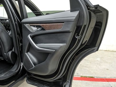 Used 2022 Jaguar F-PACE S image 51