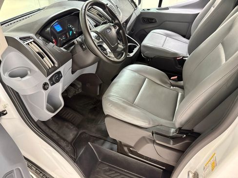 Used 2019 Ford Transit 150 XL image 40