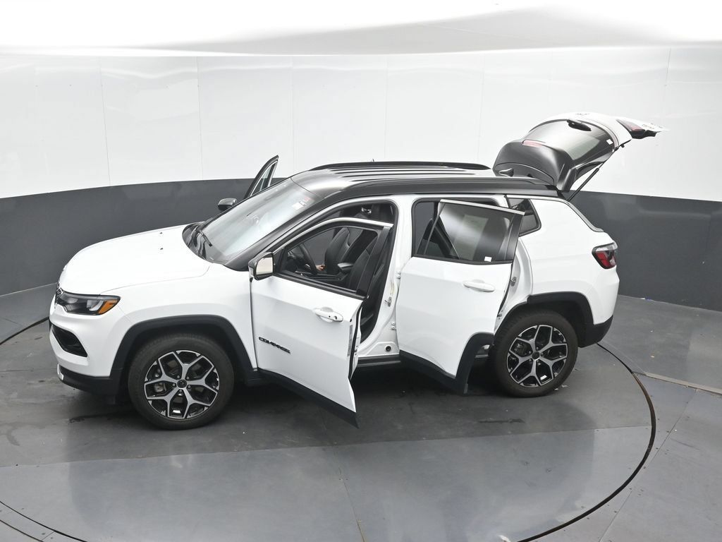 Used 2025 Jeep Compass Limited AWD/4WD image 51