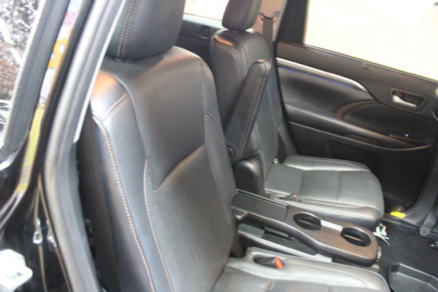 Used 2019 Toyota Highlander Limited AWD/4WD image 9