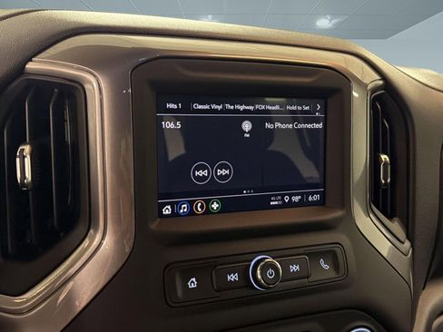 Used 2025 Chevrolet Silverado 1500 Custom w/ Turbomax Blackout Package RWD image 24