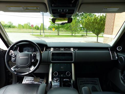 Used 2018 Land Rover Range Rover Supercharged AWD/4WD image 35