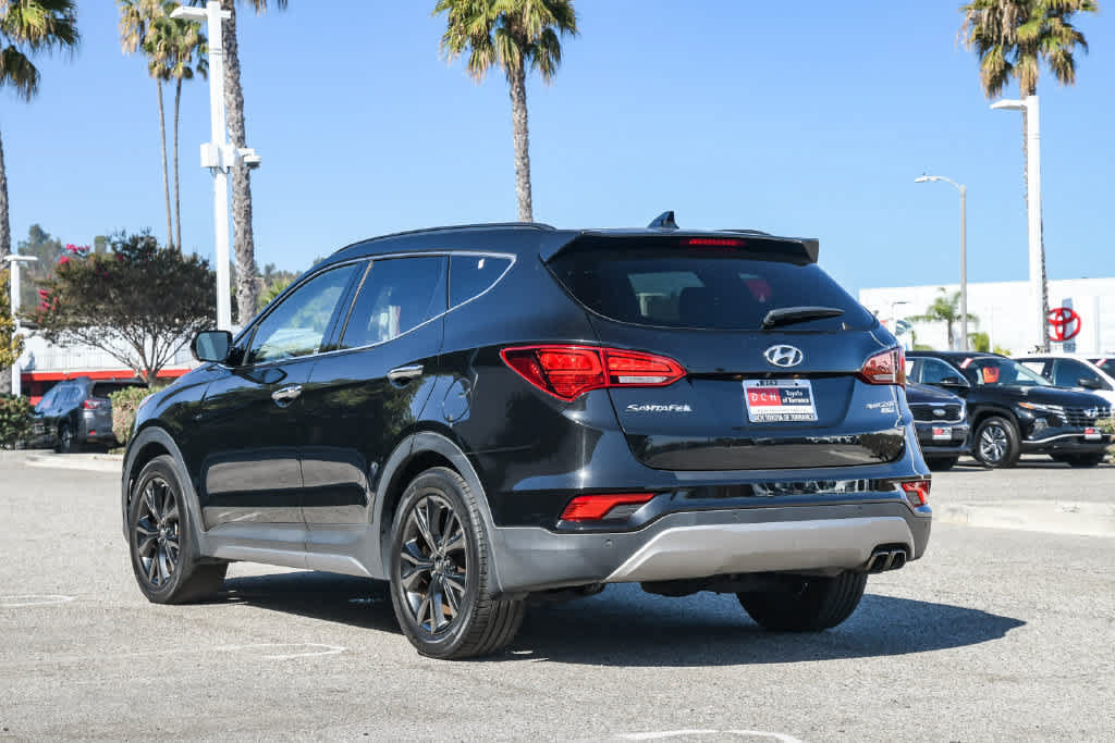 Used 2017 Hyundai Santa Fe Sport FWD image 7